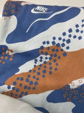 Nike Kids White Crewneck Sweatshirt with Blue & Orange Camo-XL